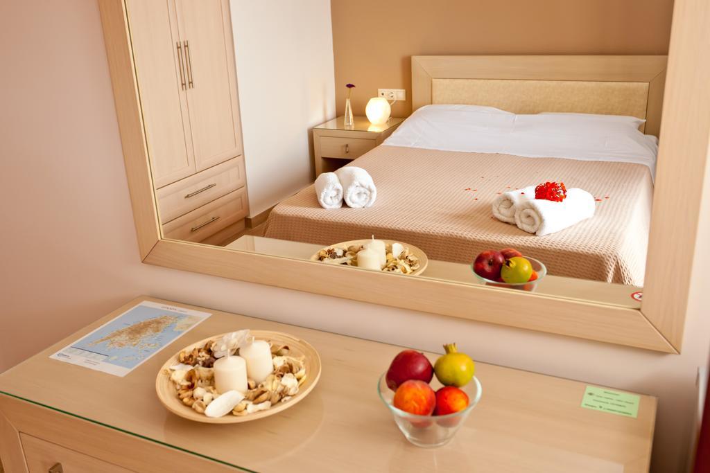 Calm View Aparthotel วาซีลีกี ห้อง รูปภาพ
